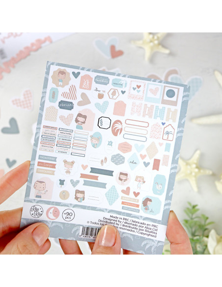 Hawaii tags & banners die-cut by Alúa Cid