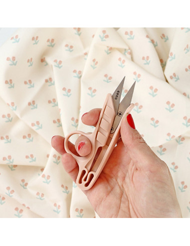 Pink thread cutter | Coco