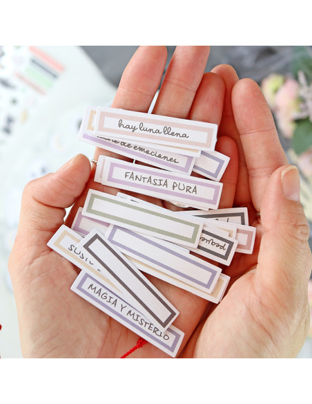 Cute Halloween die-cut by Alúa Cid