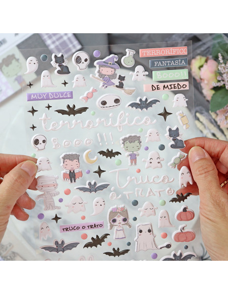 Cute Halloween puffy stickers | Alúa Cid design