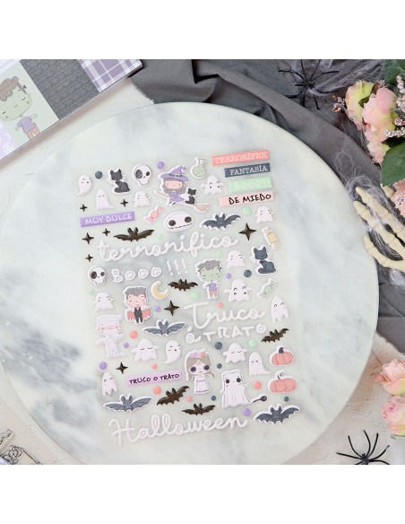 Cute Halloween puffy stickers | Alúa Cid design