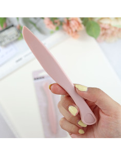Plastic folder tool by COCO 2