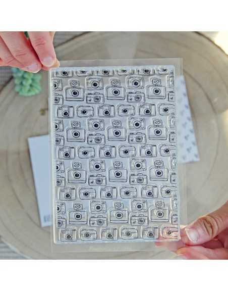 Cameras background stamp, Alúa Cid