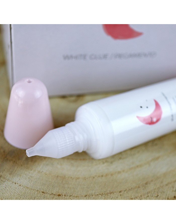 White liquid glue, Alúa Cid White liquid glue, Alúa Cid