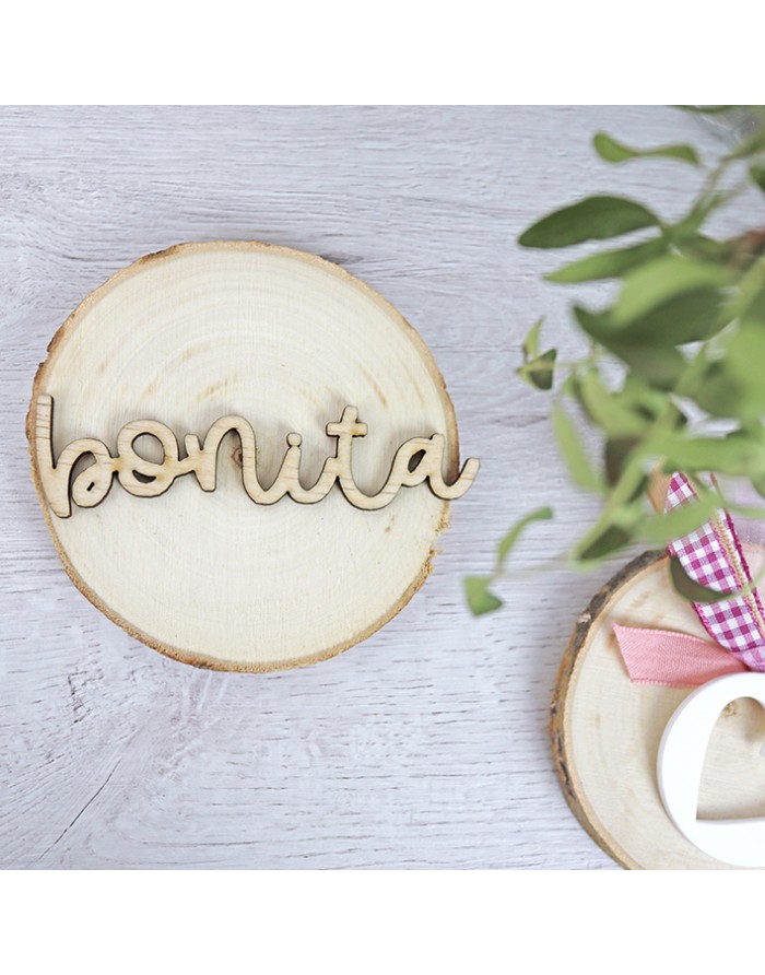 Bonita wooden word