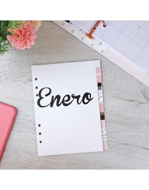 Set of 12 dividers A5 Ni tan mal with holes by Alúa Cid