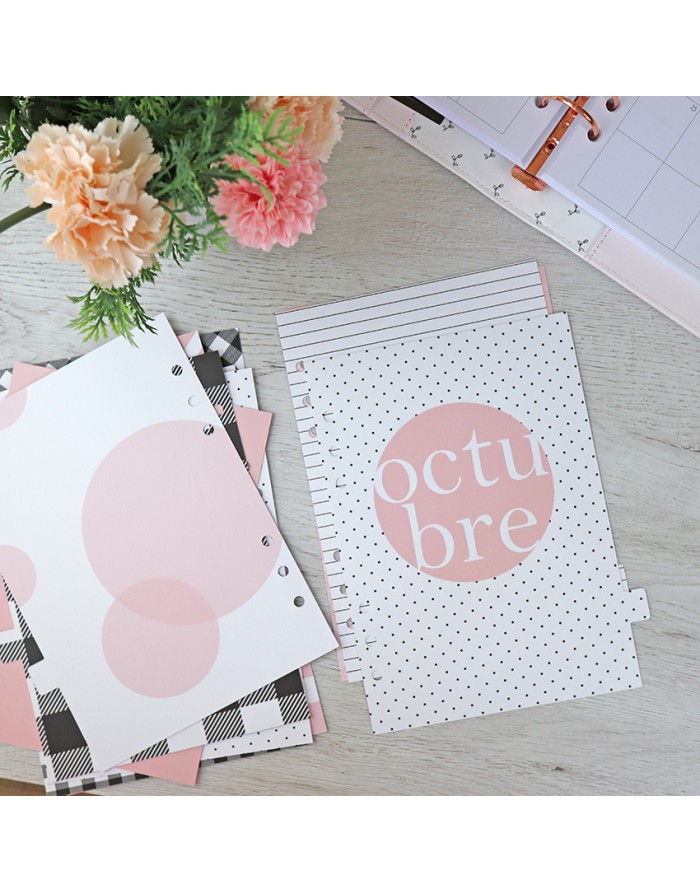 Set of 12 dividers A5 Ni tan mal with holes by Alúa Cid