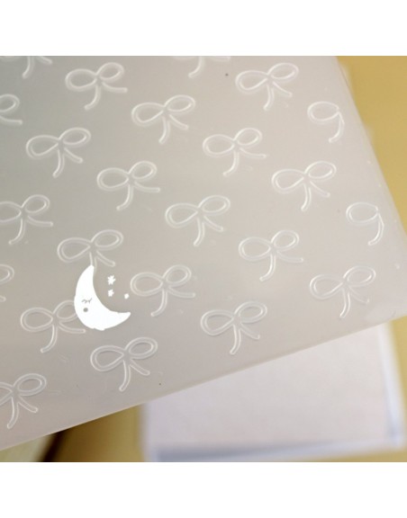 Lacitos emboss folder | Alúa Cid design