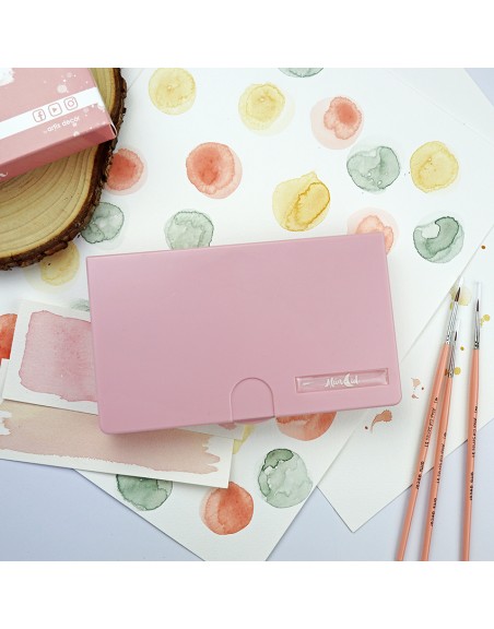 Watercolor box by Alúa Cid