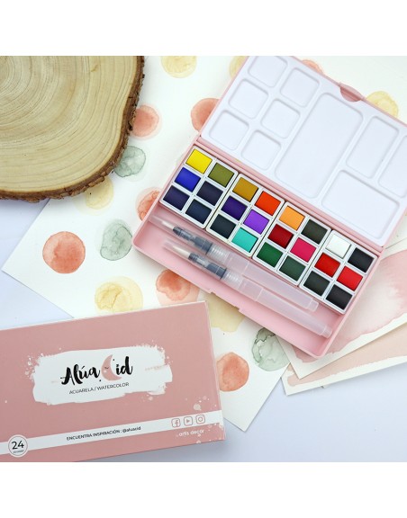 Watercolor box by Alúa Cid