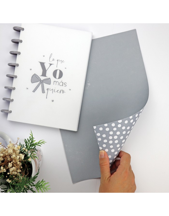 Set of 2 printed sheet 'Lo que yo más... Set of 2 printed sheet 'Lo que yo más...