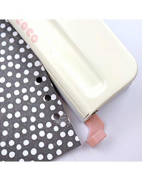 CocoPlanner paper punch