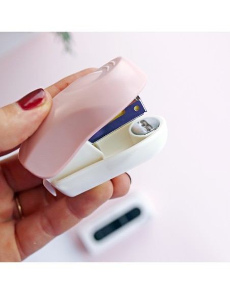 Stapler with staples Alúa Cid