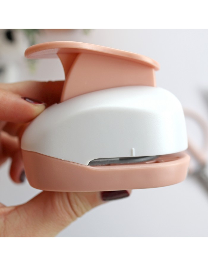 Notch Punch, Alúa Cid