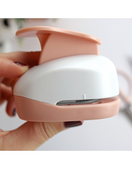 Notch Punch, Alúa Cid