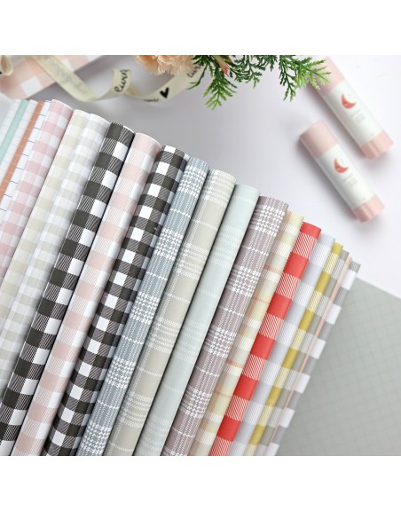 Basic chequered paper pad 12x12"