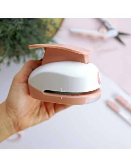 Label Punch, Alúa Cid