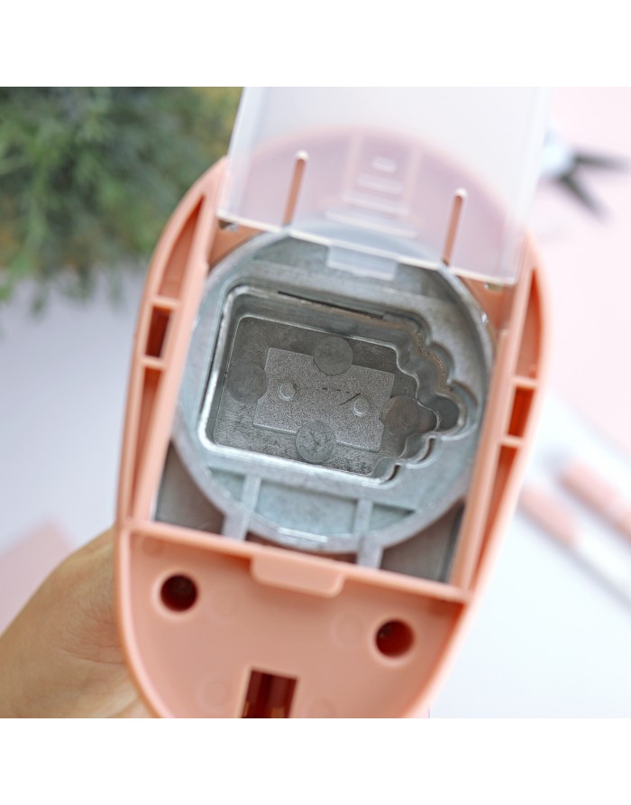 Label Punch, Alúa Cid