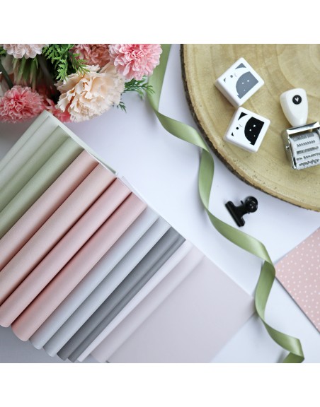 Textured paper 6x8" paper pad | ComuniCard collection by Alúa Cid